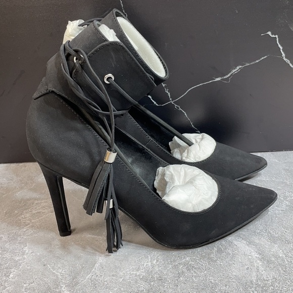 Breckelle’s Liane-12 Black Size 6.5m - Picture 6 of 10